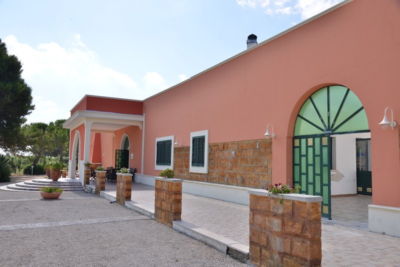 Esterni e Parco Oliveto